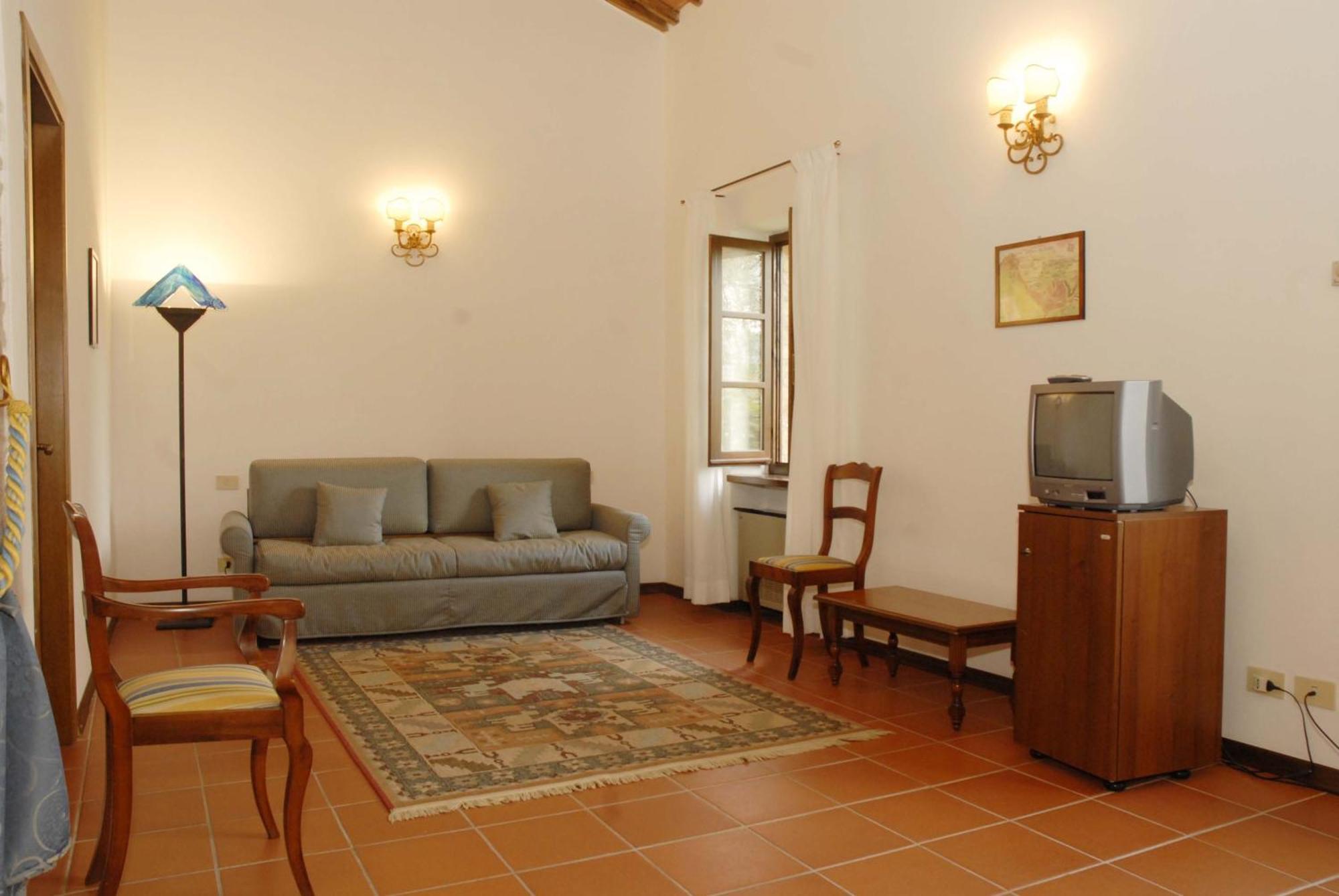 Relais Borgo Di Toiano Guest House Sovicille Bagian luar foto