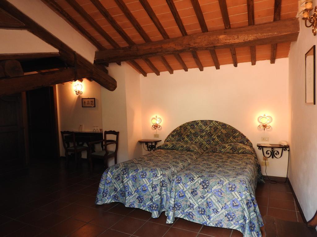 Relais Borgo Di Toiano Guest House Sovicille Bagian luar foto