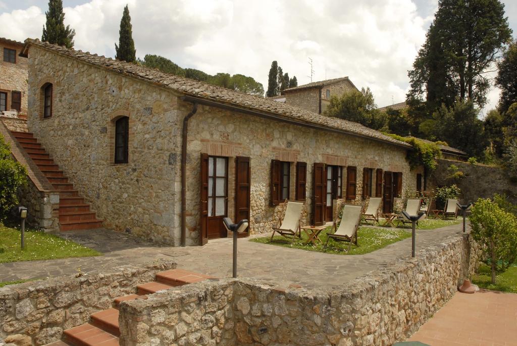 Relais Borgo Di Toiano Guest House Sovicille Bagian luar foto